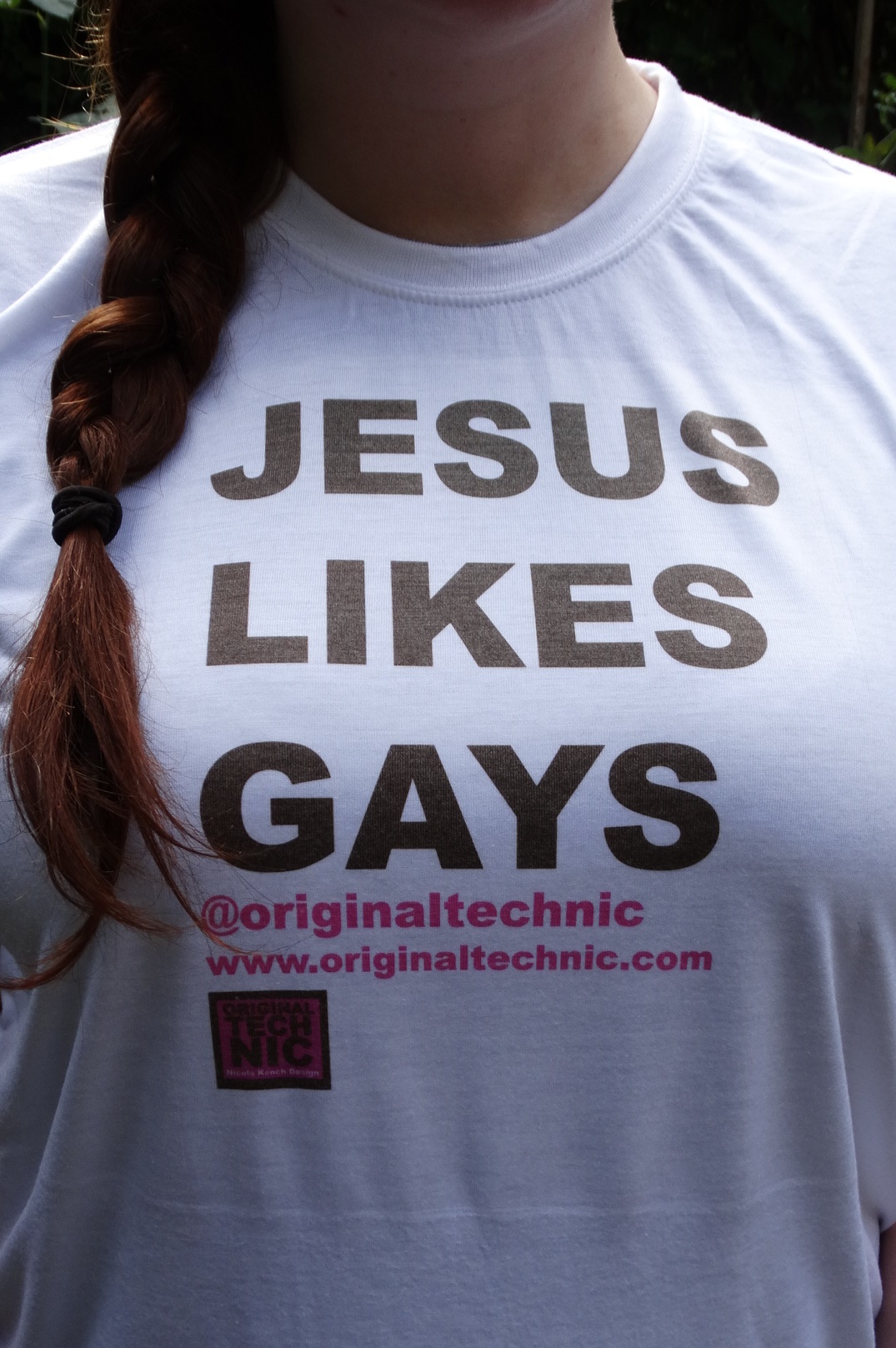 JESUS LIKES GAYS 2 800